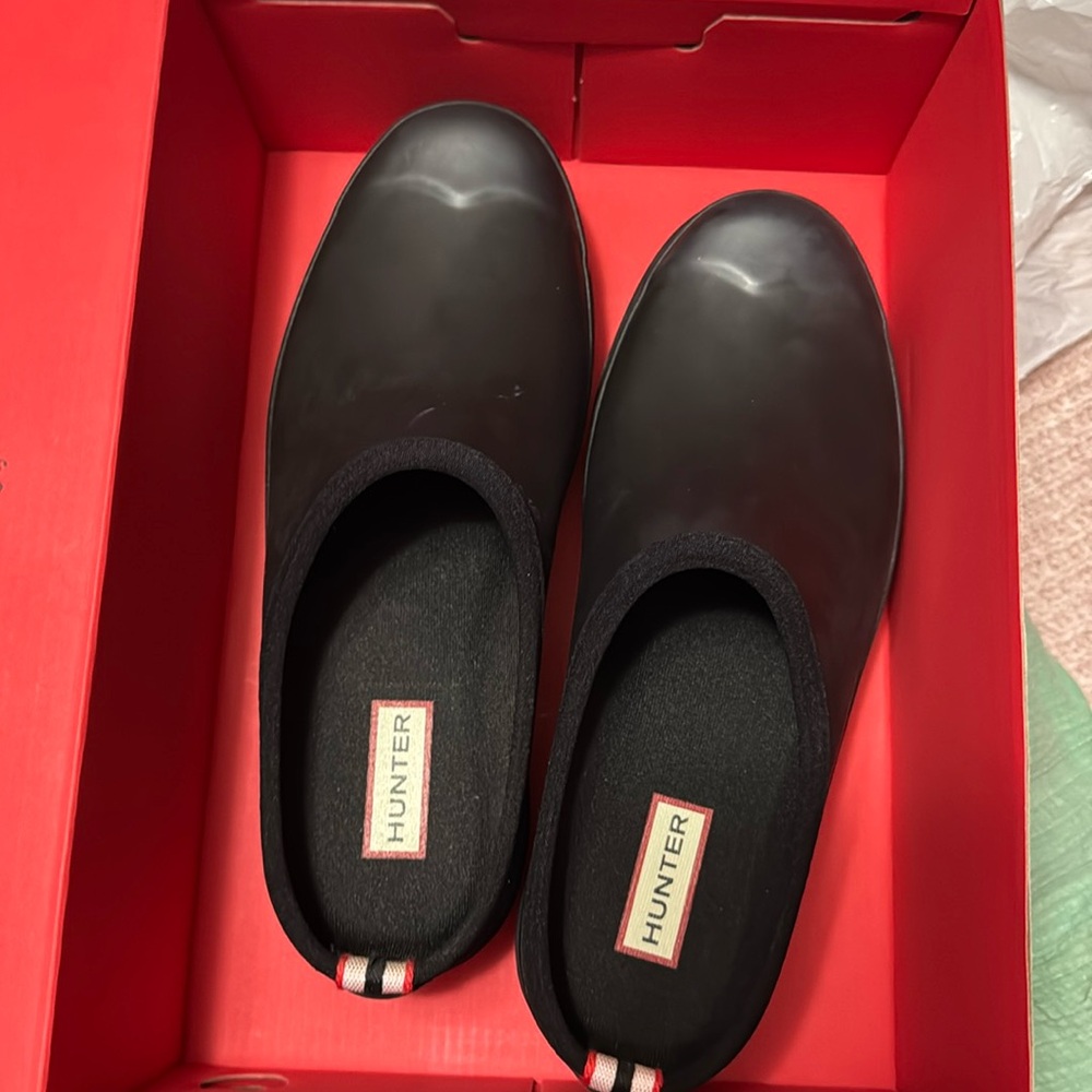 Hunter Play Clogs in Black